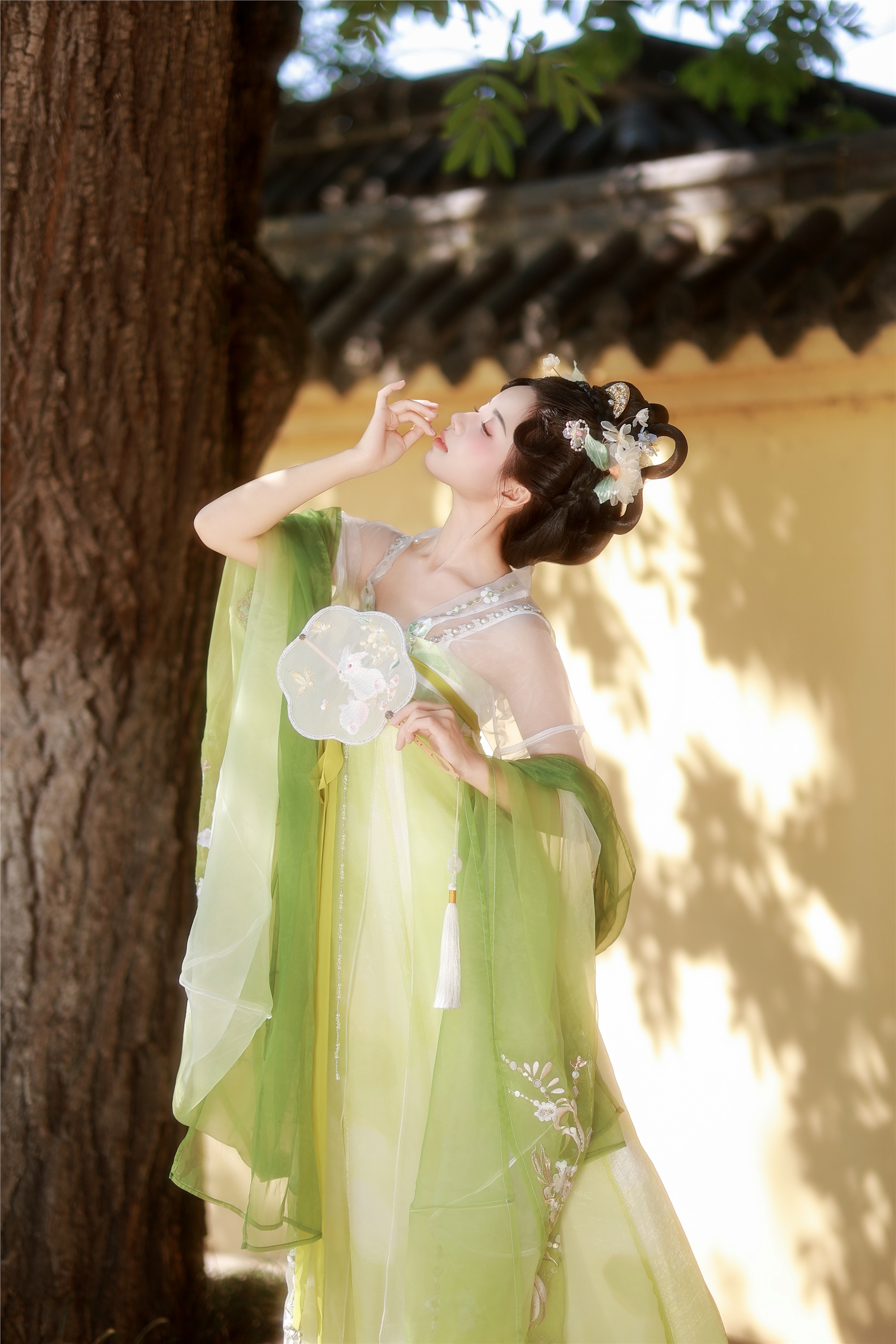 YITUYU艺图语 2025.01.28 流光 小杜同学